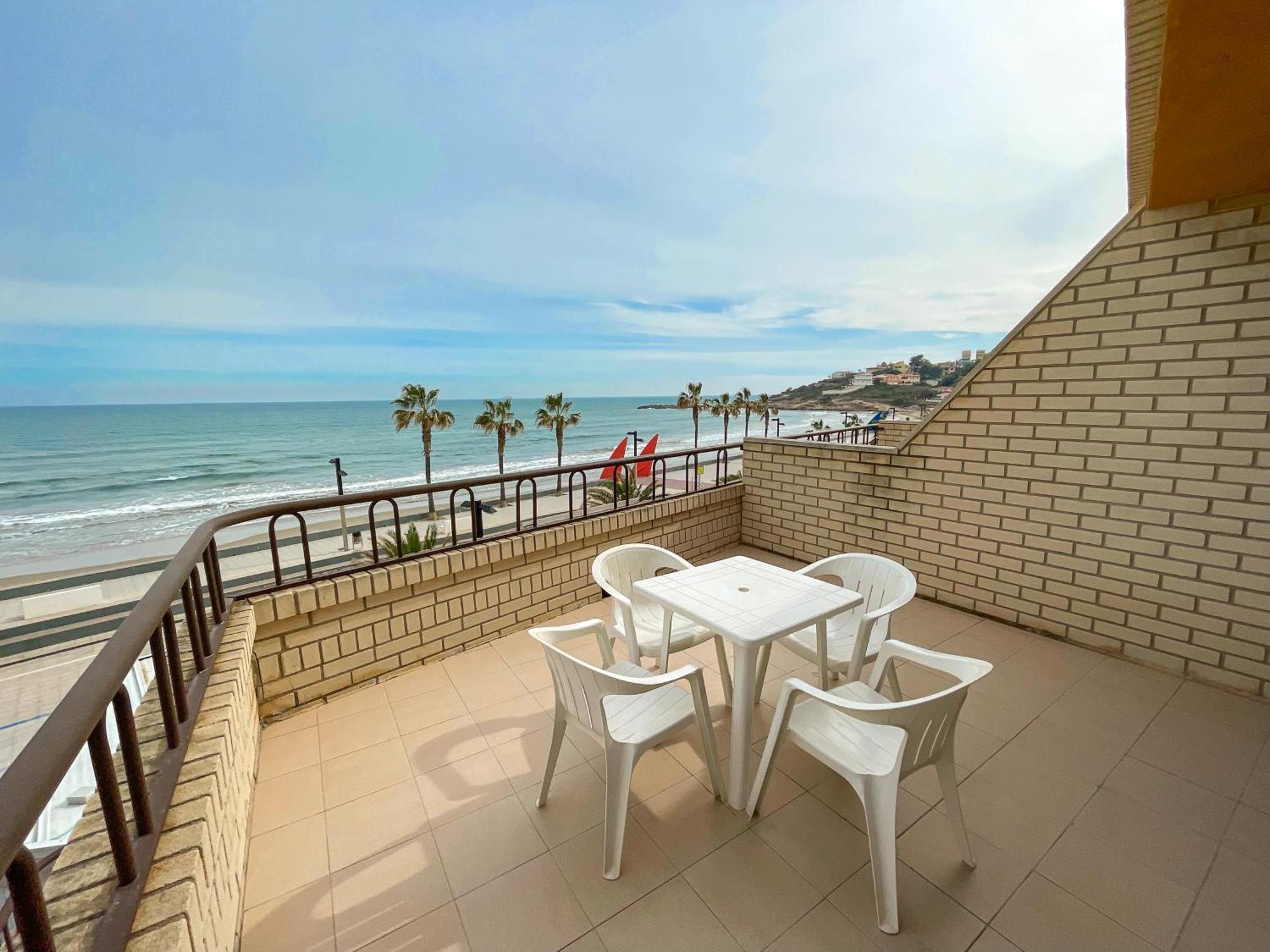 Apartamentos Oropesa Primera Linea 3000 Oropesa del Mar Luaran gambar